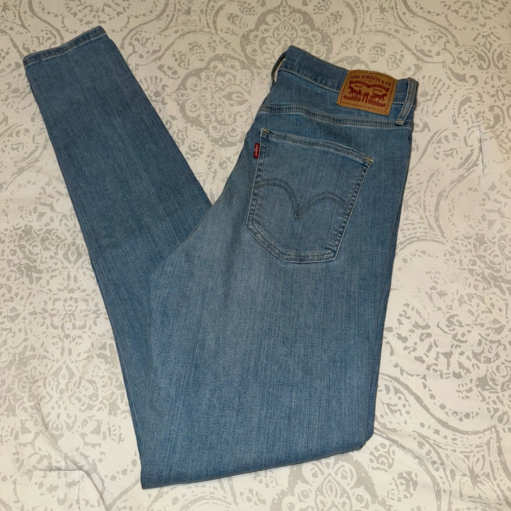 High Waisted Levi Skinny Jeans Woman’s